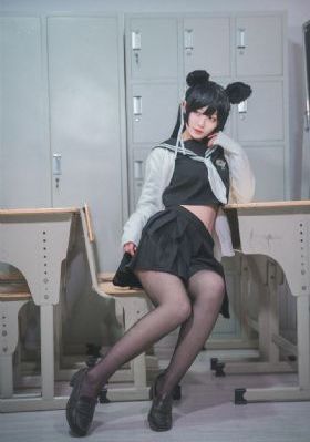 年轻的老师伦理_超清电影免费在线