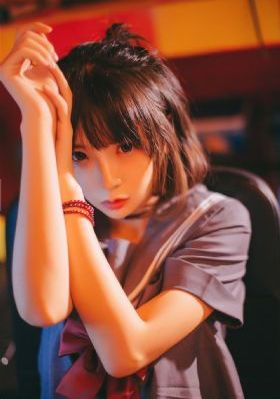 女大学生韩国_超清天堂在线